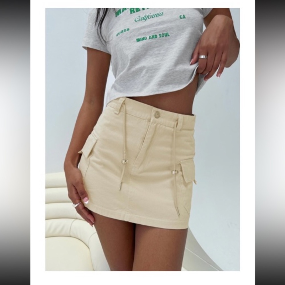 Women's Tan Cargo Skirt